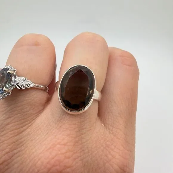 NWOT 11x16mm oval cut SMOKY QUARTZ solitaire ring in sterling silver! - Picture 3 of 9